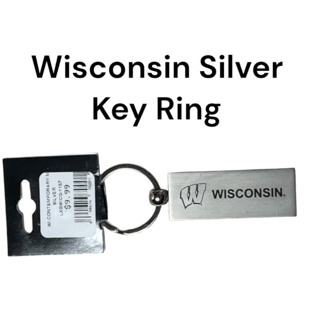 NWT Wisconsin Silver Heavy Metal Key Ring